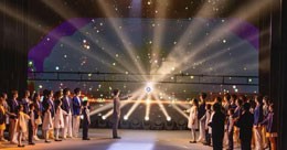 讓藝術節(jié)與城市相融共生